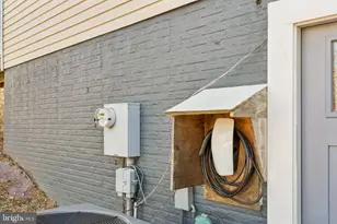 6127 Beverleys Mill Rd, Broad Run, VA 20137 - Photo 24