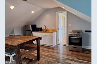 9078 NW Barn Apt. Knoll Run, Marshall, VA 20115 - Photo 4