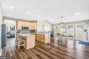 7101 New Kensington Ct, Warrenton, VA 20187 - Photo 14