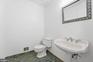 6743 Lake Dr, Warrenton, VA 20187 - Photo 12