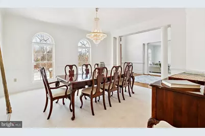 7819 Wellington Drive, Warrenton, VA 20186 - Photo 8