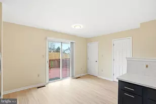 541 Highland Towne Ln, Warrenton, VA 20186 - Photo 14