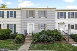 174 Fairfield Dr, Warrenton, VA 20186 - Photo 2