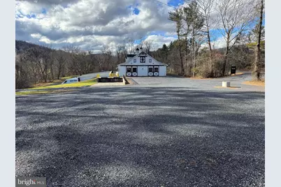 12055 John Marshall Highway, Markham, VA 22643 - Photo 1