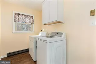 10090 Tyler Ln, Midland, VA 22728 - Photo 16