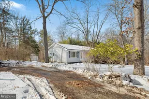 10090 Tyler Ln, Midland, VA 22728 - Photo 2