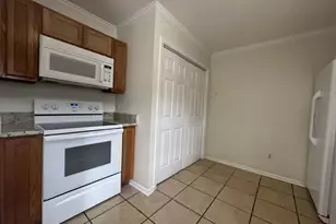 8467 Clover Ct, Marshall, VA 20115 - Photo 4