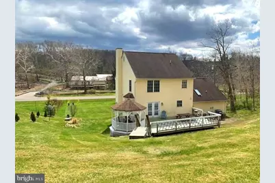 11530 John Marshall Hwy, Markham, VA 22643 - Photo 2