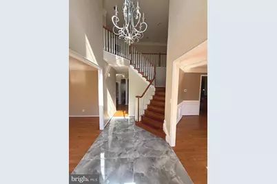 173 Autumn Wind Ct, Warrenton, VA 20186 - Photo 2