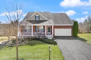 8301 Lucy Ave, Warrenton, VA 20187 - Photo 2