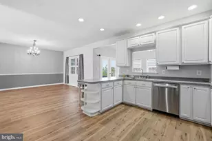 10292 Cliff Mills Rd, Marshall, VA 20115 - Photo 8