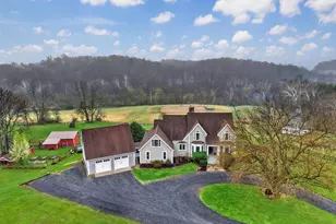 9393 Briar Ln, Delaplane, VA 20144 - Photo 2