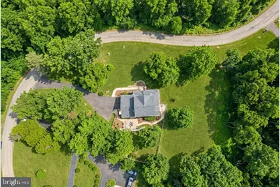 5755 Hunton Wood Drive, Broad Run, VA 20137 - Photo 4