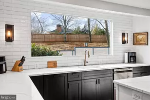 5755 Hunton Wood Dr, Broad Run, VA 20137 - Photo 48