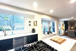 5755 Hunton Wood Dr, Broad Run, VA 20137 - Photo 36