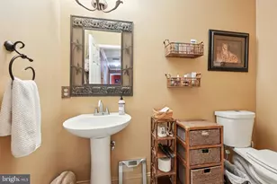 28 Piedmont St, Warrenton, VA 20186 - Photo 18