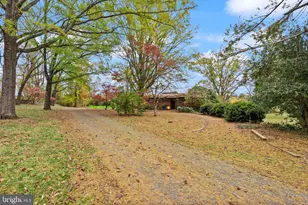 7099 Glen Curtiss Ln, Warrenton, VA 20187 - Photo 2