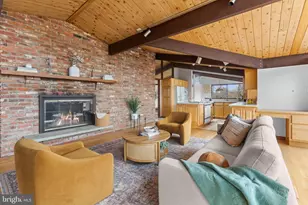 7099 Glen Curtiss Ln, Warrenton, VA 20187 - Photo 10