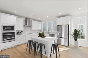 1043 Captain Richards Ct, Marshall, VA 20115 - Photo 2