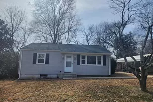 200 E Bowen St, Remington, VA 22734 - Photo 2