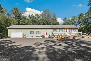 9463 Rogues Rd, Midland, VA 22728 - Photo 1