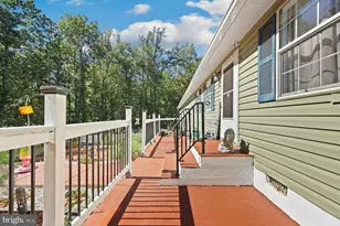 9463 Rogues Rd, Midland, VA 22728 - Photo 26