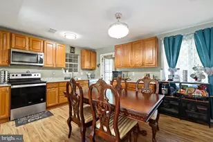 9463 Rogues Rd, Midland, VA 22728 - Photo 16