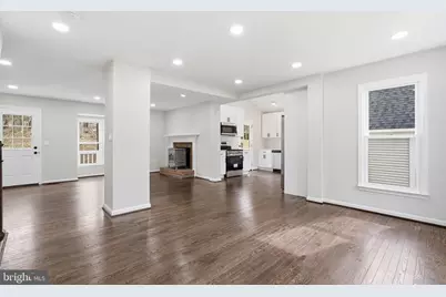 7087 Westmoreland Drive, Warrenton, VA 20187 - Photo 8