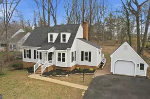 7087 Westmoreland Dr, Warrenton, VA 20187 - Photo 1