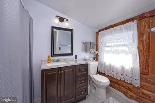 4392 Carrington Rd, Markham, VA 22643 - Photo 50