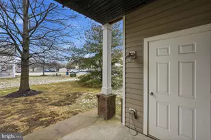 6185 Willow Pl, Bealeton, VA 22712 - Photo 2