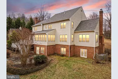 7188 Kenthurst Lane, The Plains, VA 20198 - Photo 2