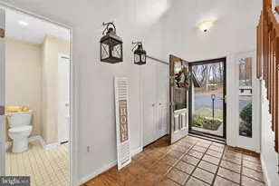 8423 Lock Ln, Warrenton, VA 20186 - Photo 6