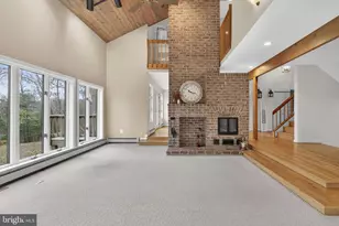 8423 Lock Ln, Warrenton, VA 20186 - Photo 16