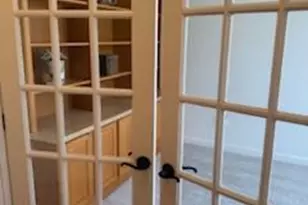 213 N View Cir, Warrenton, VA 20186 - Photo 6