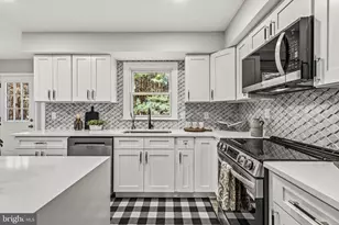 5623 Wilshire Ct, Warrenton, VA 20187 - Photo 8