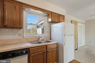 6730 W Forbes Pl W, Bealeton, VA 22712 - Photo 6