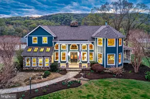 11597 Leeds Chapel Ln, Markham, VA 22643 - Photo 2