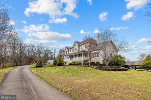 9491 Walsingham Ln, Marshall, VA 20115 - Photo 2