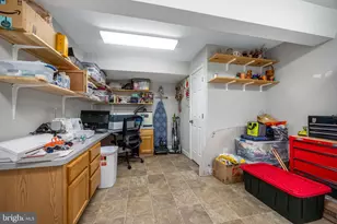 202 Leeds Ct E, Warrenton, VA 20186 - Photo 22