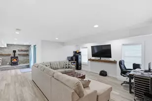 12140 Brent Town Rd, Midland, VA 22728 - Photo 50