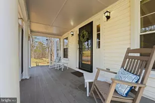 8277 Lock Ln, Warrenton, VA 20186 - Photo 4