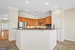 6854 Averbach Ct, Warrenton, VA 20187 - Photo 10