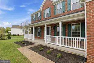 7550 Edington Dr, Warrenton, VA 20187 - Photo 2