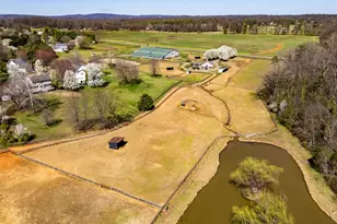 7453 Opal Rd, Warrenton, VA 20186 - Photo 2
