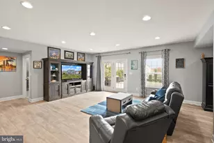 7765 Warrenton Chase Dr, Warrenton, VA 20187 - Photo 40