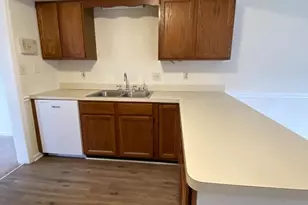 207 Fairfield Dr, Warrenton, VA 20186 - Photo 6