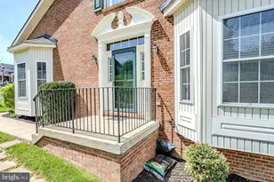 230 W Ridge Ct, Warrenton, VA 20186 - Photo 6