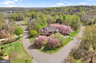 7573 Fusilier Dr, Warrenton, VA 20186 - Photo 2