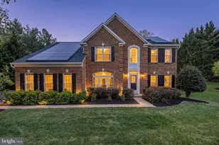 6909 Tanglewood Dr, Warrenton, VA 20187 - Photo 2